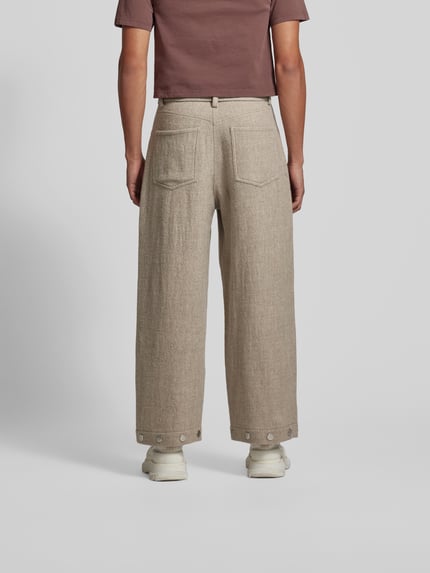 Nanushka Weite Stoffhose mit Taillengürtel Beige 5