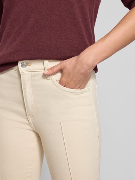 MANGO Slim Fit Jeans mit Ziernähten Modell 'Amelia' Offwhite 3