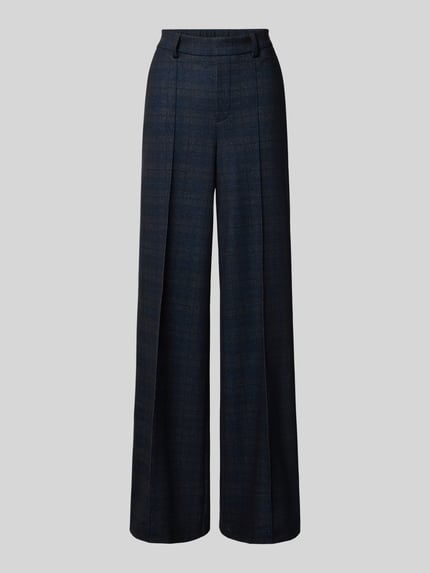 Produktfoto, szerokie spodnie z domieszką wiskozy Wide Fit Hose mit Viskose-Anteil od Oui, elastyczna mieszanka, ozdobne szwy, tylne kieszenie, zapięcie na haftkę i zamek, szerokość w rozmiarze 36: 39 cm, długość nogawki od wewnątrz w rozmiarze 36: 80 cm, ciemnoniebieski melanż, proste nogawki, wyrazista struktura tkaniny