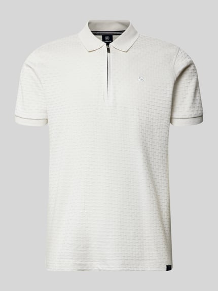 Produktfoto, Regular Fit Poloshirt mit kurzem Reißverschluss van Lerros, heren poloshirt van puur katoen met structuurpatroon, polokraag, gestikt logo, labelpatch, ruglengte maat M 72 cm, crèmekleurig, fijne textuur