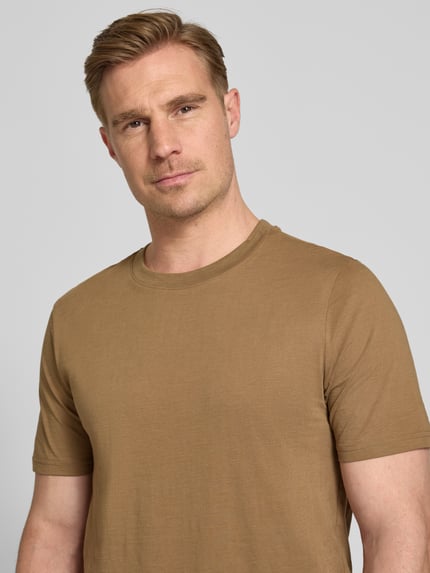 MCNEAL Regular Fit T-Shirt mit Rundhalsausschnitt Hellbraun 3