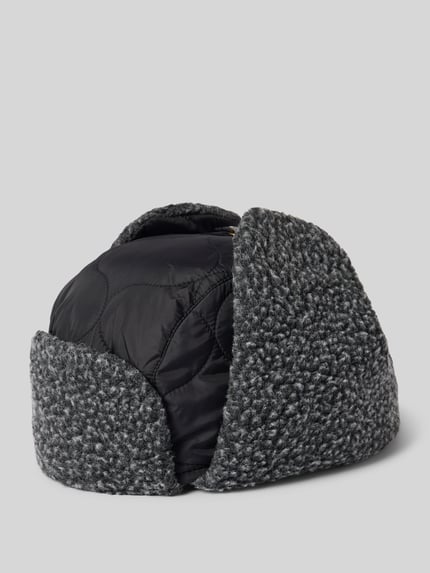 Barbour Trappermütze mit Steppmuster Modell 'SANDBAY' Black 1
