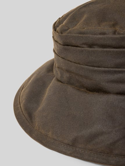 Barbour Bucket Hat aus gewachster Baumwolle Oliv 2