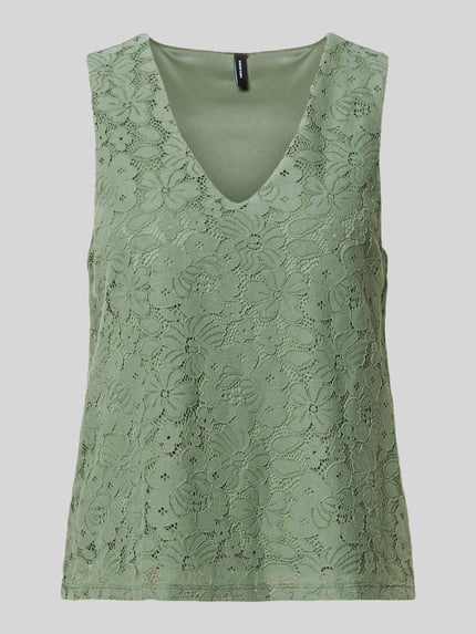 Produktfoto, Regular Fit Trägertop aus Baumwoll-Mix Modell 'HONEY' von Vero Moda, Optik: Unifarben, Spitzen-Muster, V-Ausschnitt, breite Träger, Materialverarbeitung: Spitze, grüne Farbe, blumige Struktur