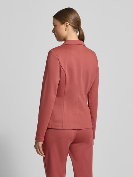 Vrouwenmodel draagt Blazer met Reverskraag Model 'KATE' van ICHI in roze, regular fit, materiaal-mix met viscose, rugaanzicht, ruglengte 63 cm