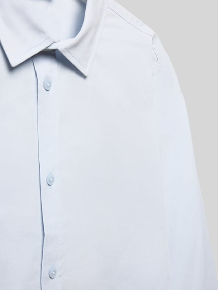Produktfoto, Slim Fit Businesshemd aus Baumwoll-Mix von s.Oliver RED LABEL, jasny niebieski, gładka tkanina, klasyczny kołnierzyk, jedwabista faktura
