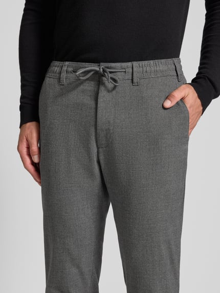 MCNEAL Straight Fit Stoffhose mit Viskose-Anteil Hellgrau 3