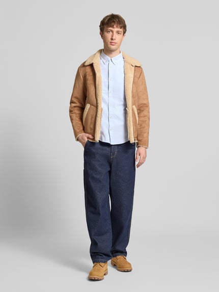 REVIEW Regular Fit Freizeithemd mit Button-Down-Kragen und Stitching Hellblau 1