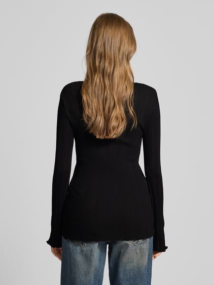 Gina Tricot Sweter z dzianiny z mieszanki wiskozy z falistym wykończeniem Czarny 5