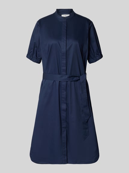 Produktfoto, Regular Fit Kleid mit Stehkragen von Fynch-Hatton in Dunkelblau mit Taillenband, Kurzarm, Knopfleiste, reine Baumwolle.