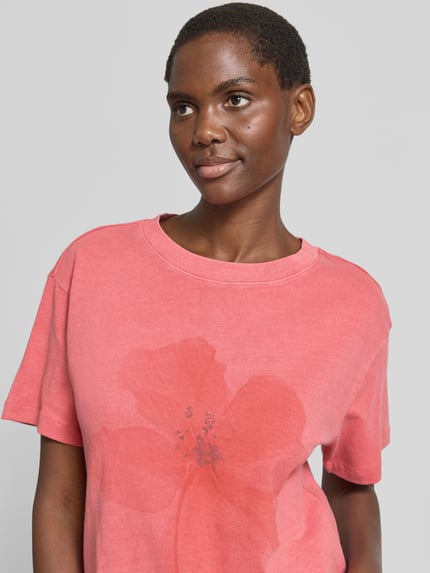 Jake*s Casual t-shirt z nadrukiem z motywem i okrągłym dekoltem Koralowy 3