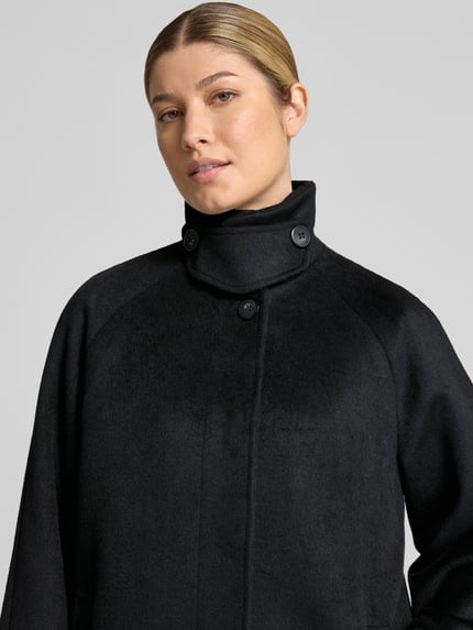Christian Berg Woman Selection płaszcz w kroju regular fit ze stójką Czarny 3