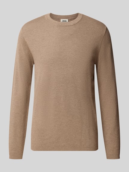 Produktfoto, beigefarbener Slim Fit Strickpullover aus reiner Baumwolle Modell 'DIAMOND' von DRYKORN, elastische Abschlüsse, feine Textur