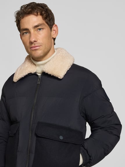 Armani Exchange Steppjacke mit Pattentaschen Dunkelblau 3