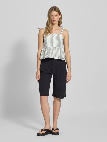 PIECES Regular Fit Trägertop aus reiner Baumwolle Modell 'TAELYN' Offwhite 1