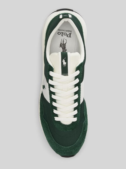 Productfoto, Low Top Sneaker aus Veloursleder van Polo Ralph Lauren in uni groen en wit, afgeronde neus, vlakke hak, logo-stiksel, aantreklus, contrastdetails, vetersluiting, gestructureerde zool, suède en mesh, echt leer.