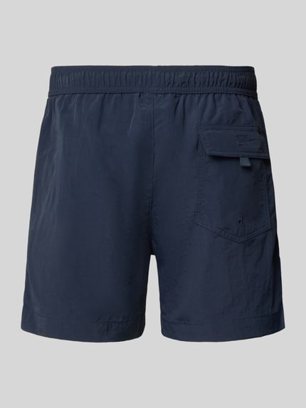 Produktfoto, Badehose mit elastischem Bund und Label-Stitching von CHAMPION in Dunkelblau, Regular-Fit, Tunnelzug, strukturierte Oberfläche