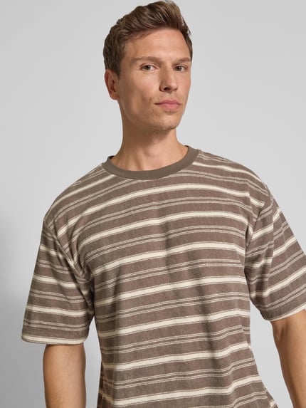 Lindbergh Oversized T-Shirt mit Rundhalsausschnitt Hellbraun 3