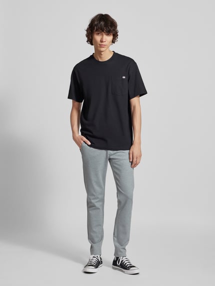 ONLY & SONS Spodnie o kroju tapered fit z zapięciem na guzik i zamek błyskawiczny model ‘MARK’ Srebrny 1