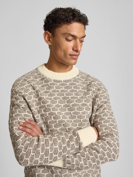 Selected Sweter z dzianiny o kroju relaxed fit z mieszanki wełny model ‘KEITH’ Złamany biały 3