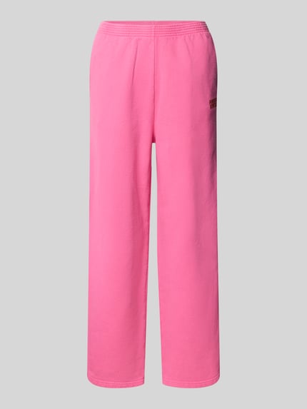 Produktfoto, pinke Sweatpants mit Label-Print Modell 'PLIZZY' von American Vintage, reine Baumwolle, elastischer Bund, relaxed Fit