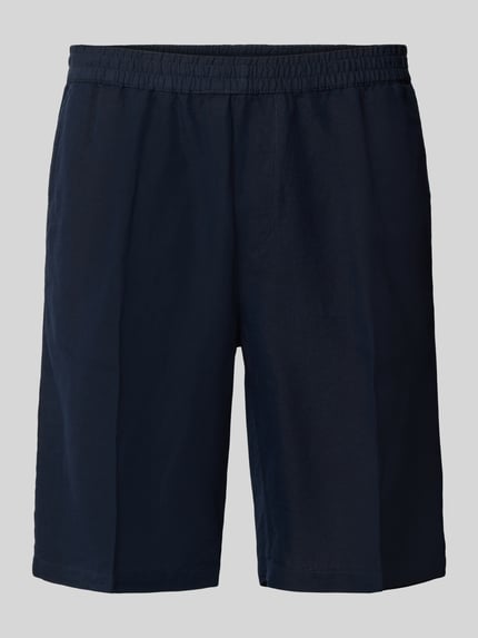 Produktfoto, donkere blauwe Straight Fit Shorts uit linnenmix van Filippa K, heren korte broek met persplooien, steek- en achterzakken, elastische band, binnenbeenlengte maat 50: 24 cm, bandwijdte maat 50: 43 cm