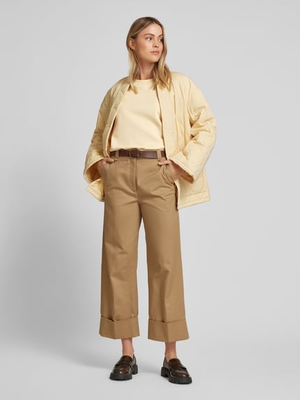 INFLUENCER'S CHOICE BY P&C* Krótka bluza z obniżonymi ramionami Pastelowy żółty 1