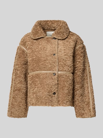 Neo Noir Jacke aus Teddyfell mit Knopfleiste Modell 'Castor' Taupe 2