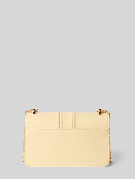 Productfoto, Crossbody-Bag in lederlook model 'Roros East-West' van Seidenfelt, lichtgele kleur, fijne structuur, 23x15x7 cm, kettingriem, binnenvak met rits, afmetingen en details volgens context.