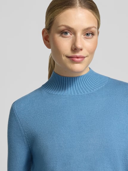 Christian Berg Woman Regular Fit Strickpullover mit Stehkragen Rauchblau Melange 3