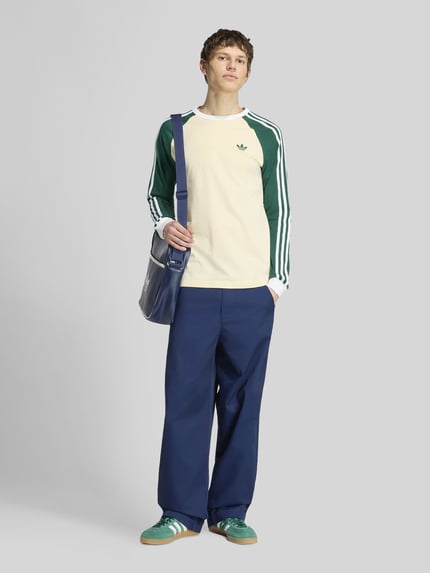adidas Originals Regular Fit T-Shirt aus reiner Baumwolle  Offwhite 1