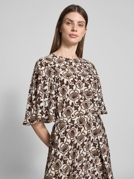 Weekend Max Mara Figurumspielendes Kleid aus Seide Modell 'VARESE' Hellbraun 3