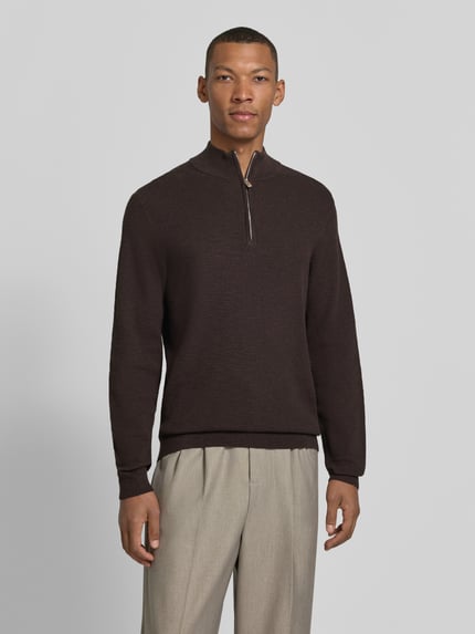 Profuomo sweter z dzianiny z mieszanki bawełny, krój slim fit Ciemnobrązowy 4