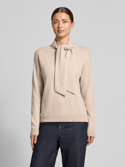 Christian Berg Woman Kaschmirpullover mit Schal-Detail Beige 4
