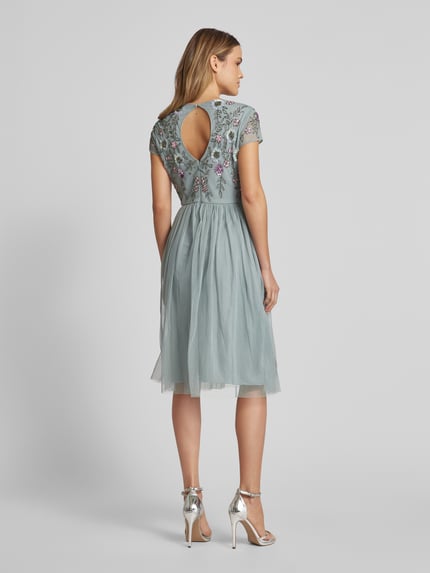 Lace & Beads Sukienka koktajlowa o długości do kolan z cekinowym obszyciem Średnioszary 5