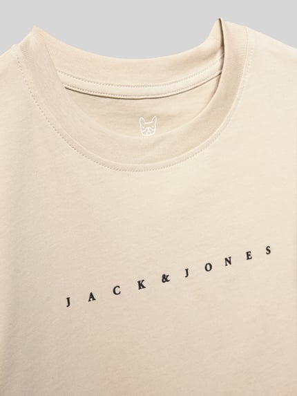 Produktfoto, Regular Fit T-Shirt mit Logo-Print Modell 'Estar' von JACK & JONES aus bawełna, okrągły dekolt, dziecięcy t-shirt, krój regular fit, długość tyłu w rozmiarze 140: 50 cm, beżowy kolor, gładka faktura