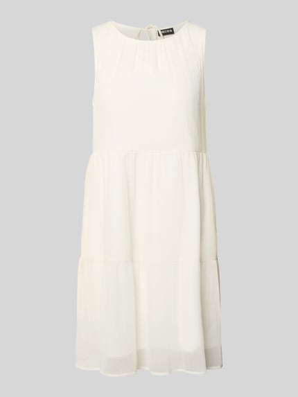 Produktfoto, Regular Fit Chiffonkleid in Crêpe-Optik Modell 'LARA' von Pieces, Optik: Unifarben, Mini-Länge, Rundhals-Ausschnitt, Bindeband, breite Träger, Rückenausschnitt mit Cut-Out, Materialverarbeitung: Crêpe, Oberfläche weich und fließend