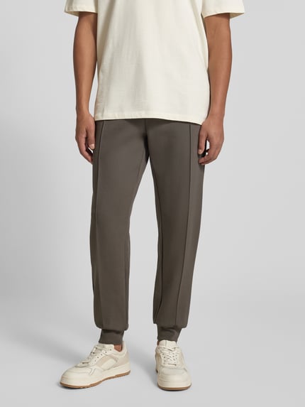 Antony Morato Slim Fit Sweatpants mit Tunnelzug Modell 'Carrot' Oliv 4