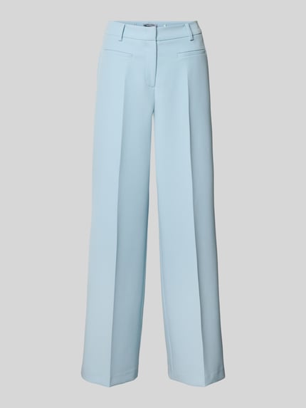 Productfoto, Stoffhose met leistentaschen en bügelfalte van More & More in lichtblauw, straight fit, materiaal-mix met stretch, haak- en ritssluiting, leistentaschen, taillewijdte bij maat 36: 42 cm, binnenbeenlengte 81 cm.