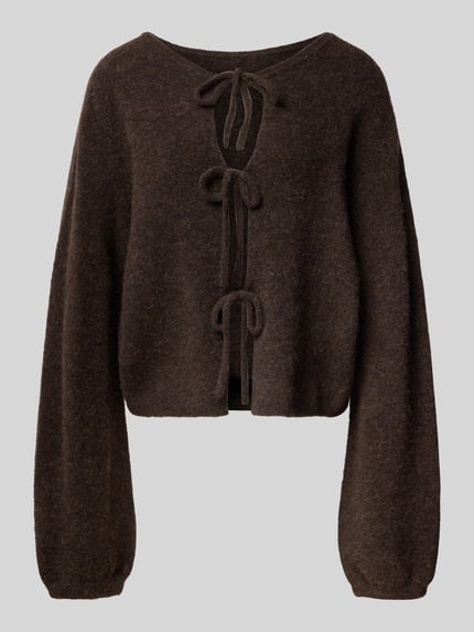 Produktfoto, Oversized Wolljacke aus Woll-Mix von black palms, Mieszanka wełny, krój oversized, okrągły dekolt, wiązanie, elastyczne zakończenia rękawów