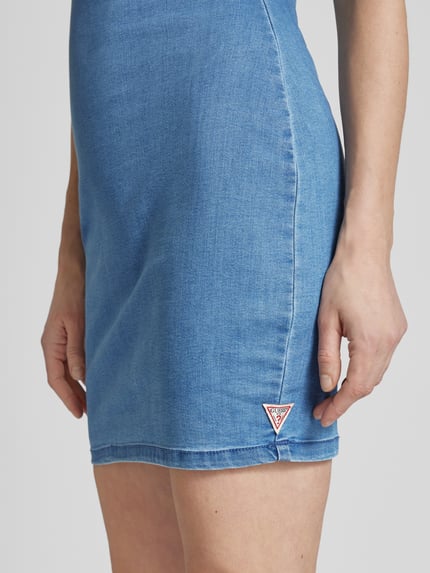 GUESS Sukienka jeansowa z cienkimi ramiączkami model ‘RON’ Jeansowy niebieski 3