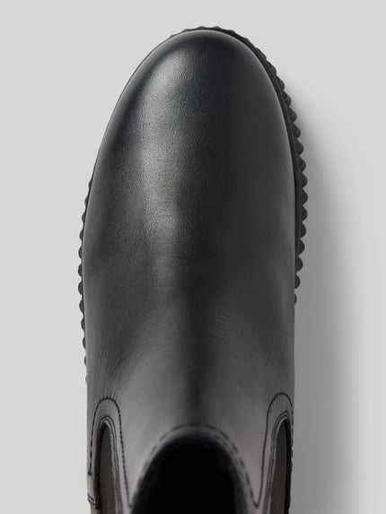 Produktfoto, czarne gładkie skóra bydlęca, zaokrąglony nosek, struktura matowa, Chelseas aus echtem Rindsleder Modell 'Bianca' od Marc O'Polo, damskie Chelseas