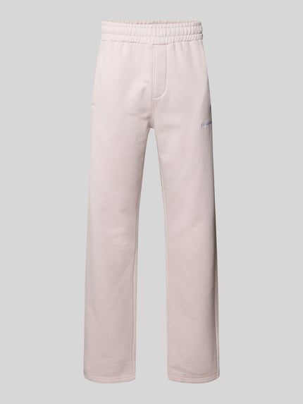 Produktfoto, Straight Fit Sweatpants mit Logo-Stitching von Pegador aus Baumwoll-Mix in Hellbeige, elastischer Bund, Eingrifftaschen, 80 cm Innenbeinlänge bei Größe M