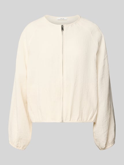 Produktfoto, Blouson aus Viskose-Mix mit Rundhalsausschnitt Modell 'Jarosa' von OPUS in Creme, strukturierte Oberfläche, locker geschnitten, Reißverschluss, elastische Ärmelabschlüsse, Damenmode