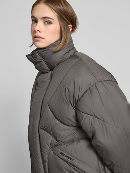 REVIEW Steppjacke mit Kapuze Graphit 3