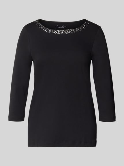 Produktfoto, Regular Fit Shirt aus reiner Baumwolle von Christian Berg Woman mit Ziersteinen, U-Boot-Ausschnitt, 3/4-Arm, einfarbig schwarz, glatte Textur, Kontext: Damen Shirt, reine Baumwolle, Rückenlänge bei Größe 36: 58 cm