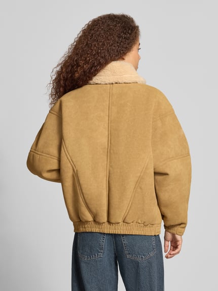 Topshop Teddyjacke mit großem Umlegekragen Camel 5