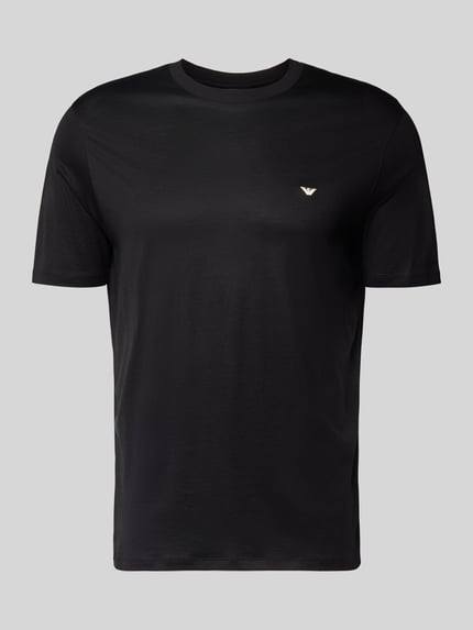 Produktfoto, schwarzes T-Shirt mit Label-Stitching von Emporio Armani aus Lyocell-Baumwoll-Mix, Regular Fit, gerippter Rundhalsausschnitt.