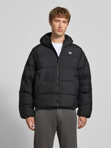 adidas Originals kurtka pikowana o kroju regular fit z detal z logo Czarny 4