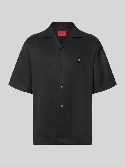 Produktfoto, Relaxed Fit Freizeithemd aus reinem Lyocell Modell 'ESPINO' von HUGO, unifarben schwarz, Resortkragen, Kurzarm, Twillstruktur